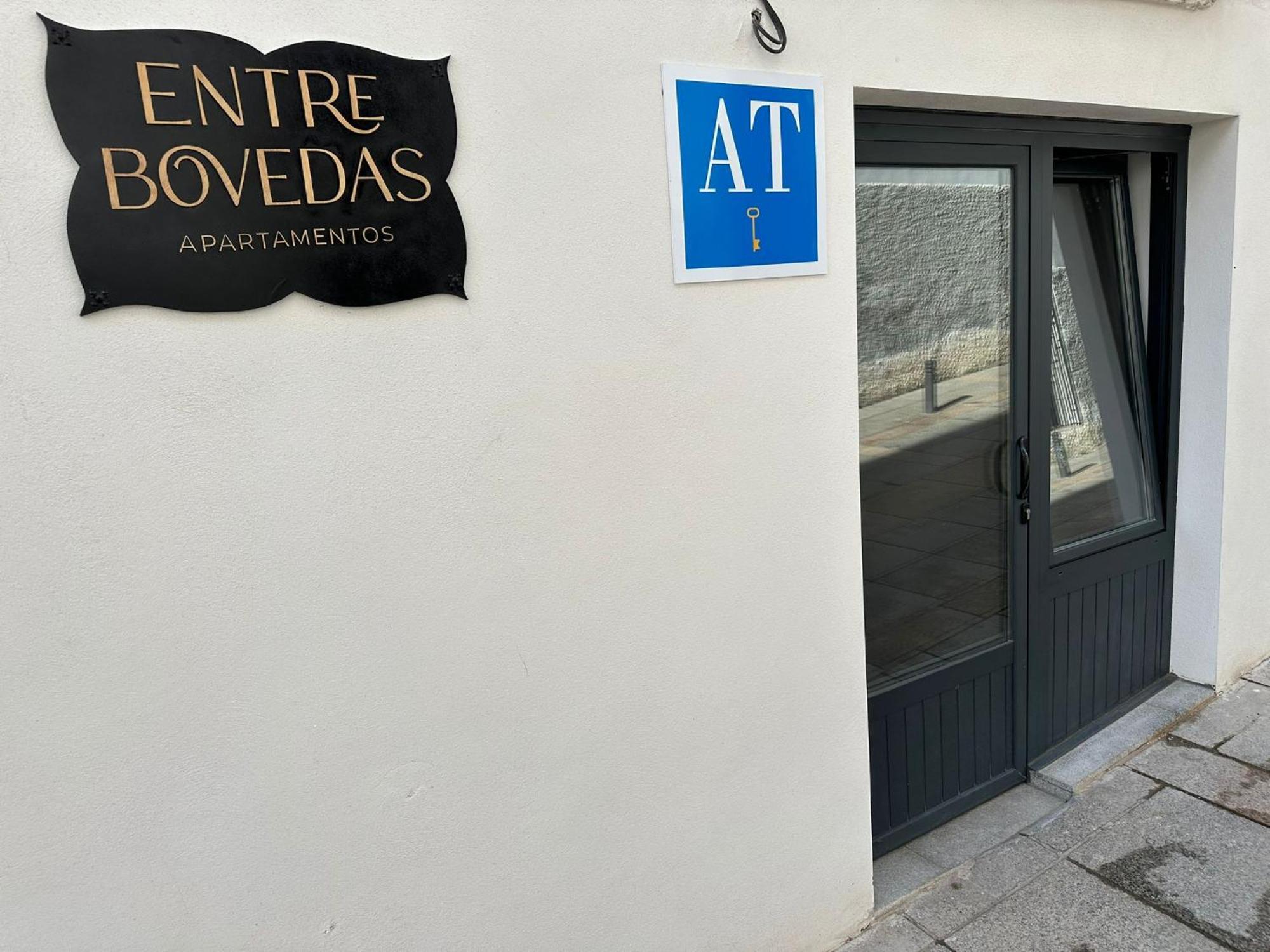 Entre Bovedas Caceres Bagian luar foto